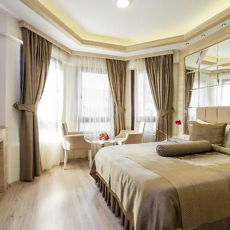 Center Otel 2*
